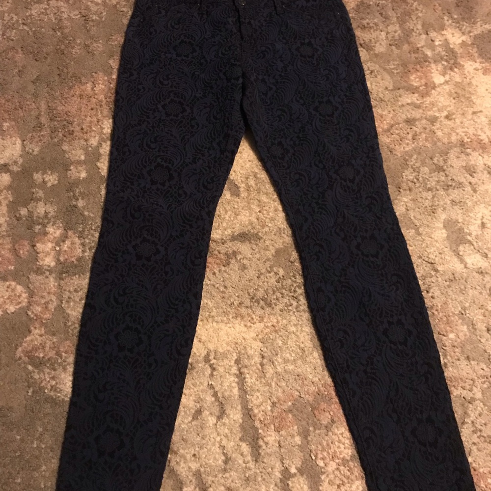 7 For All mankind Pants Purple Paisley Print skiny